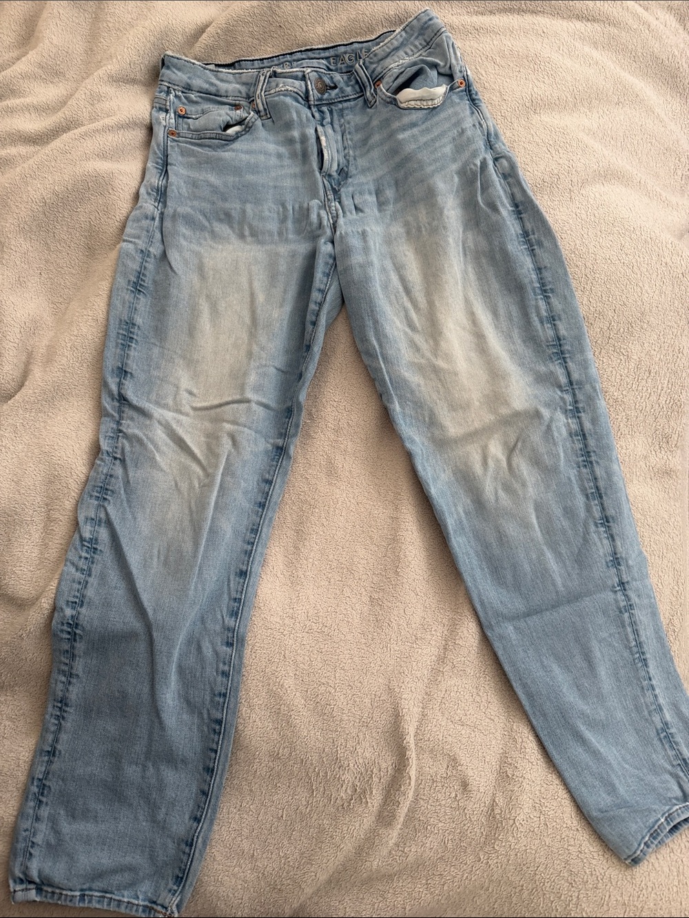 American Eagle Outfitters Light Blue Relaxed Jeans